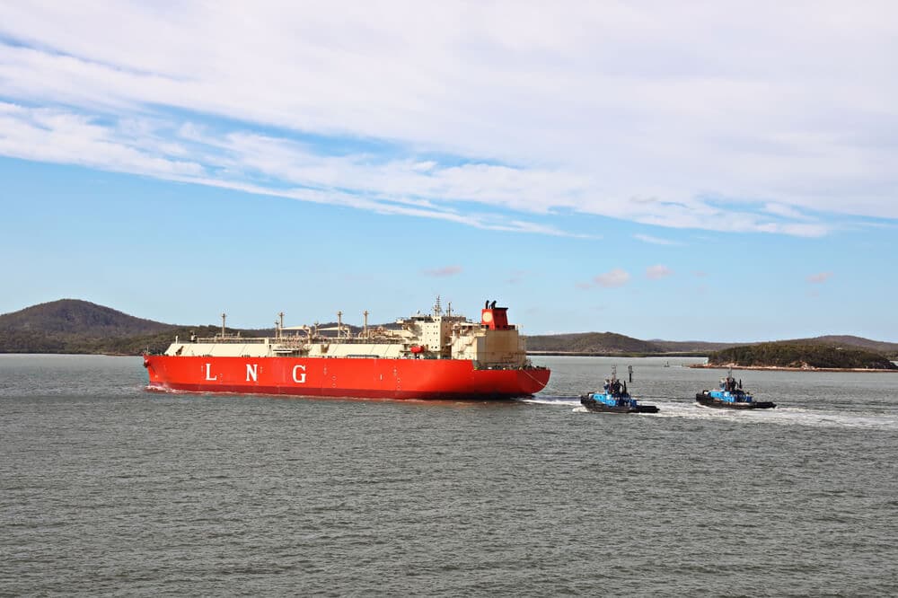 AUD Commodity prices like Crude oil hit near the 100 mark it helped Australian LNG exports more and revenues in higher part. AUD Commodity prices like Crude oil hit near the 100 mark it helped Australian LNG exports more and revenues in higher part.