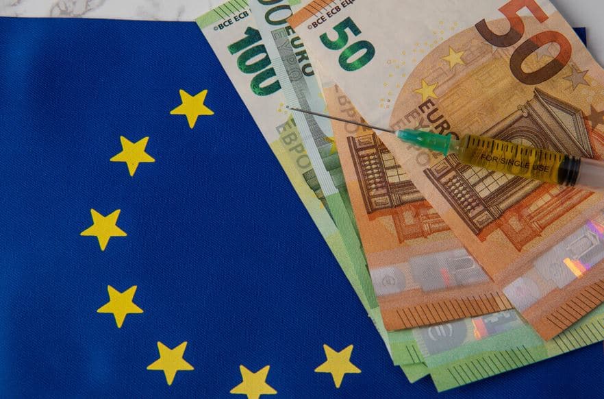 Euro faster pace of Vaccination in Euro Zone Euro faster pace of Vaccination in Euro Zone