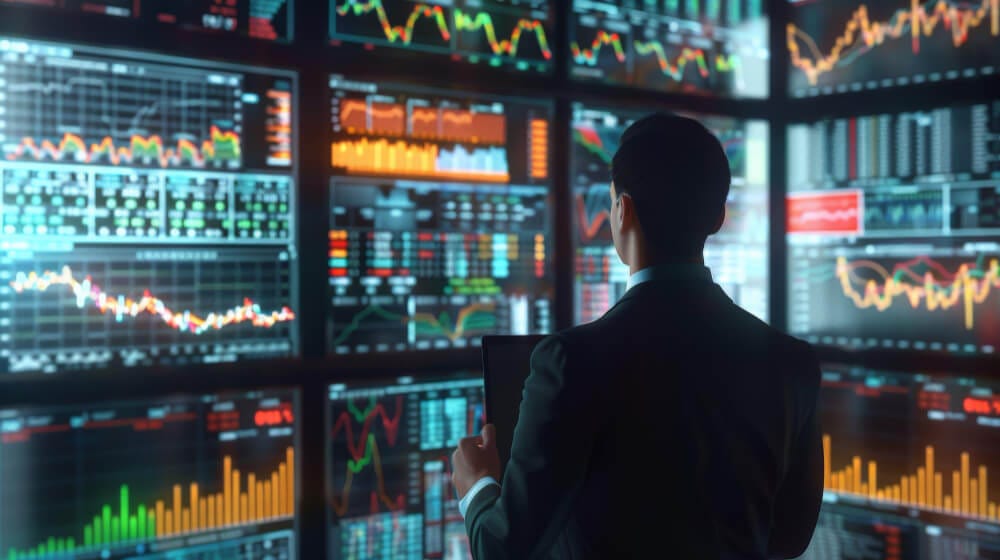 Forex scams often promise low risks