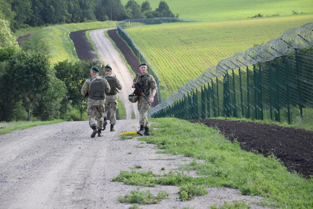 Russia has reported that 100k soldiers trooped in Ukraine mountain borders have been involved in this issue to solve the problem by Talks Russia has reported that 100k soldiers trooped in Ukraine mountain borders have been involved in this issue to solve the problem by Talks
