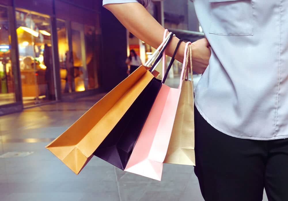US Dollar came down from a higher high as 0.50 down from 93.200 level as US Consumer confidence data came lower than expected US Dollar came down from a higher high as 0.50 down from 93.200 level as US Consumer confidence data came lower than expected