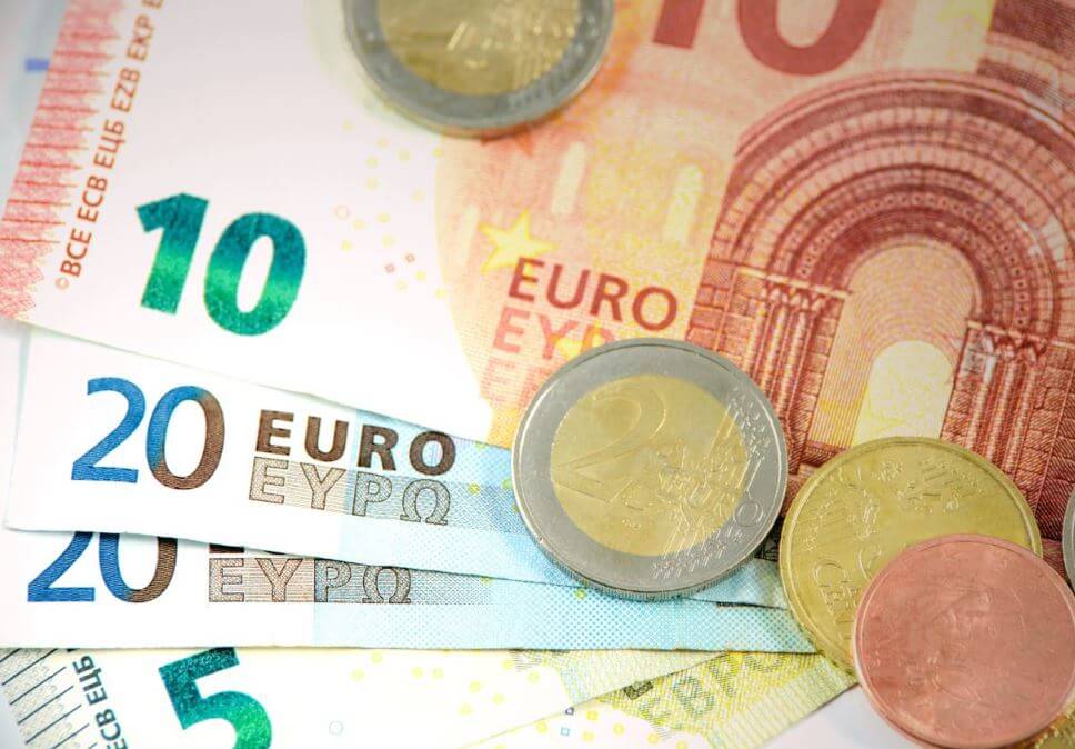 euros currency notes ten and twenty euros currency notes ten and twenty